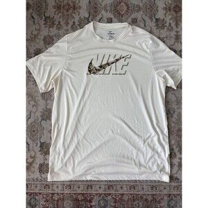 Nike “The Nike Tee” Dri Fit Men’s 3XL T Shirt Off-White / Camo